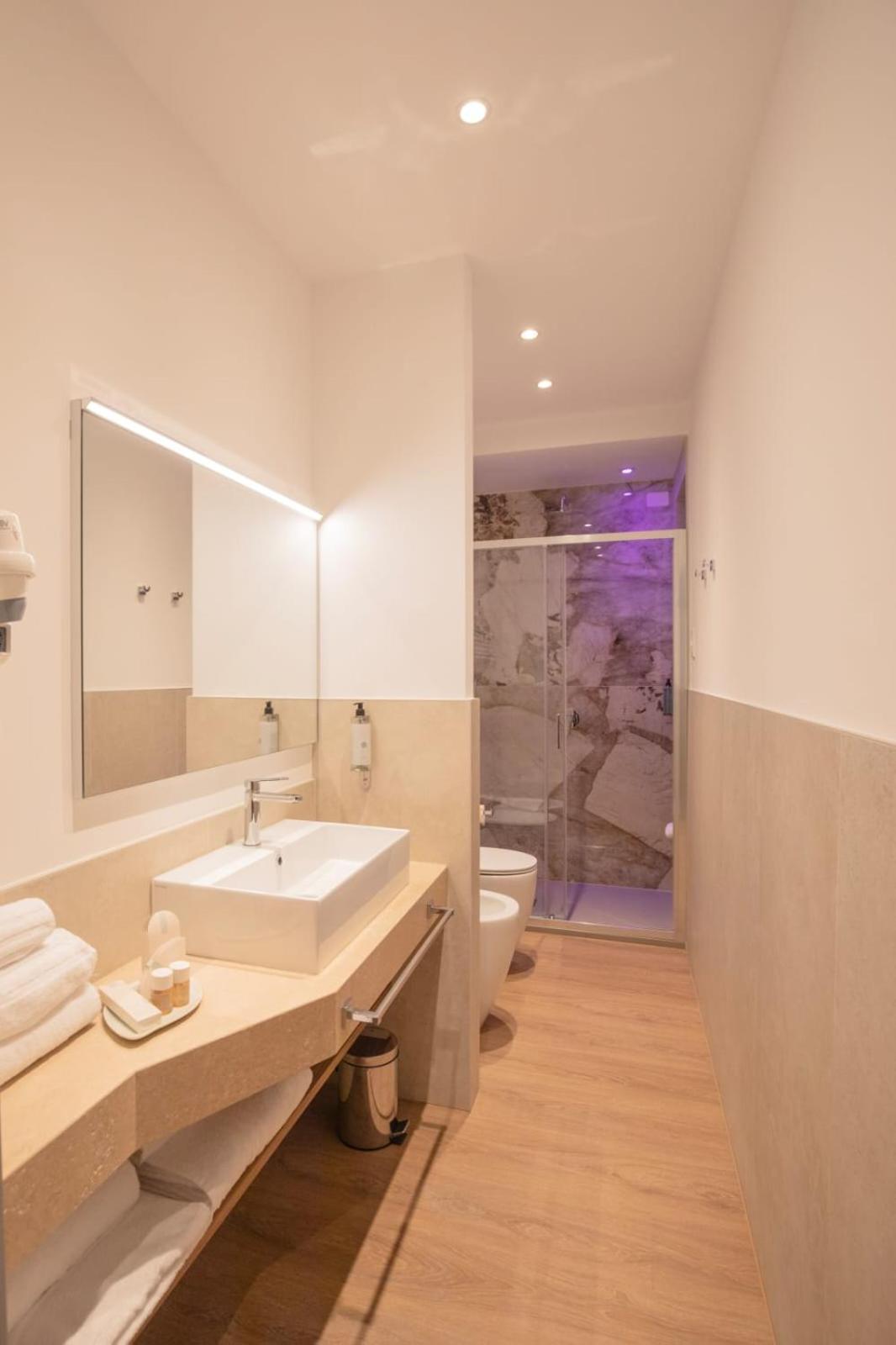Hotel Trevi Monti House Roma Exterior foto