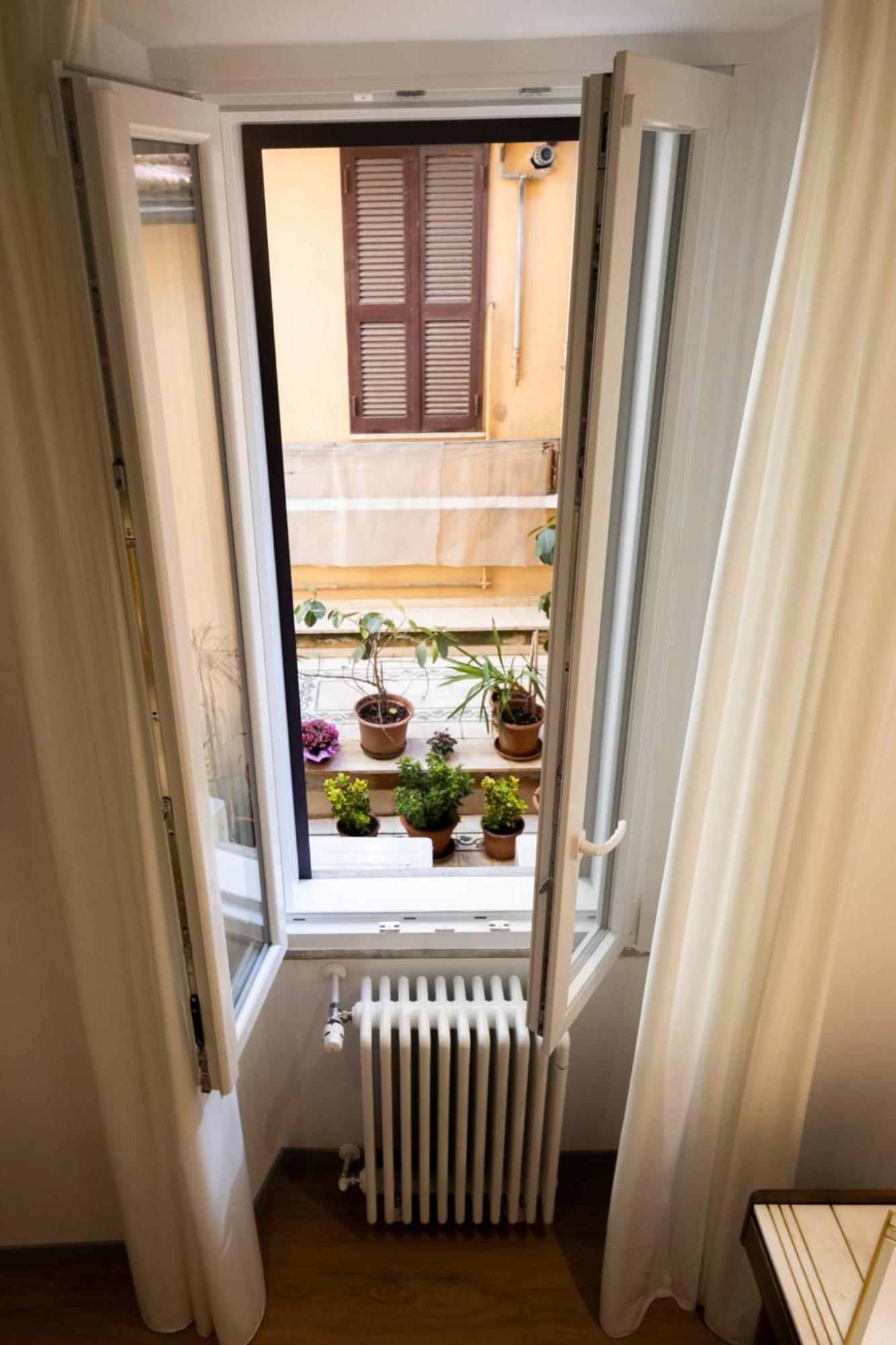 Hotel Trevi Monti House Roma Exterior foto