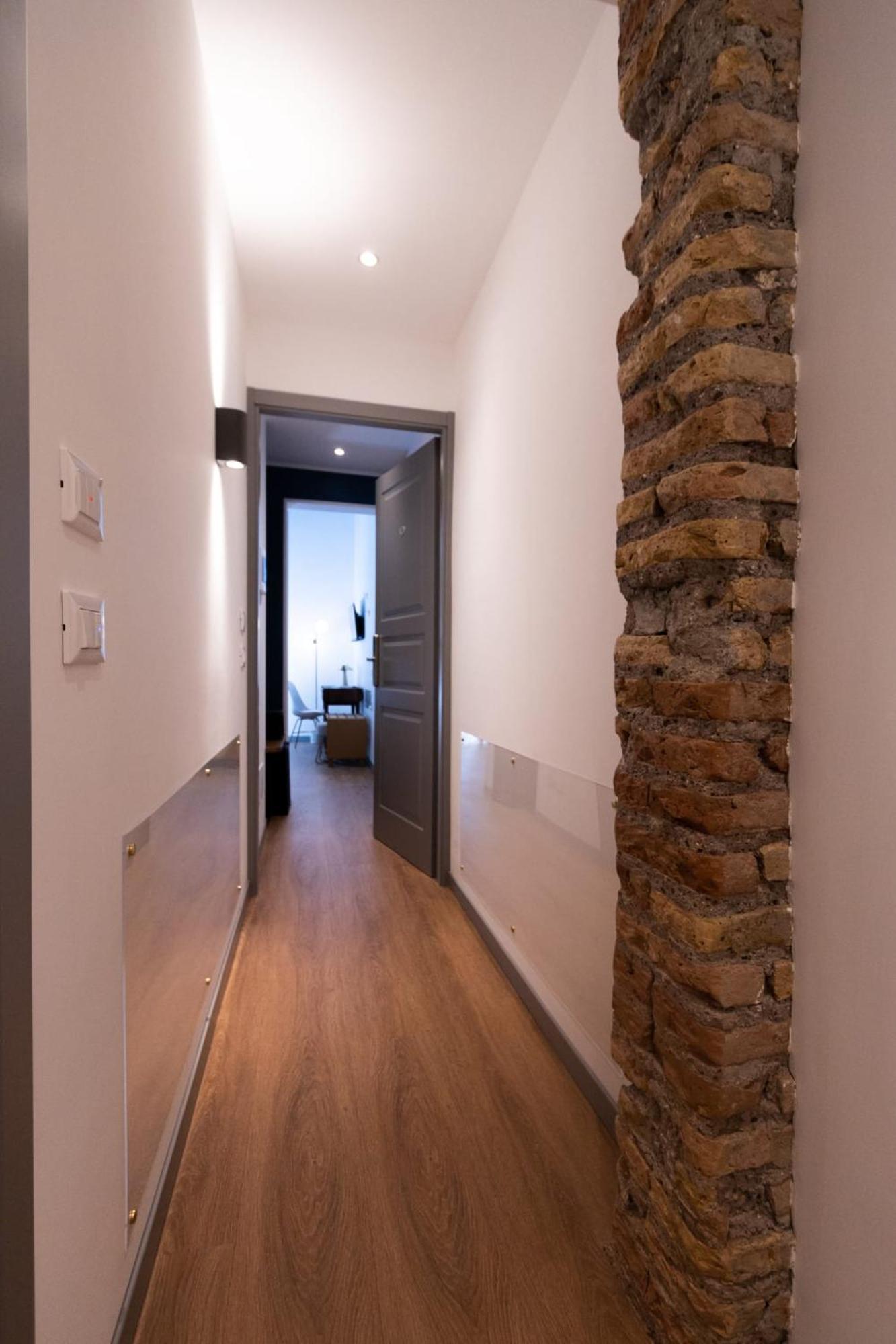 Hotel Trevi Monti House Roma Exterior foto
